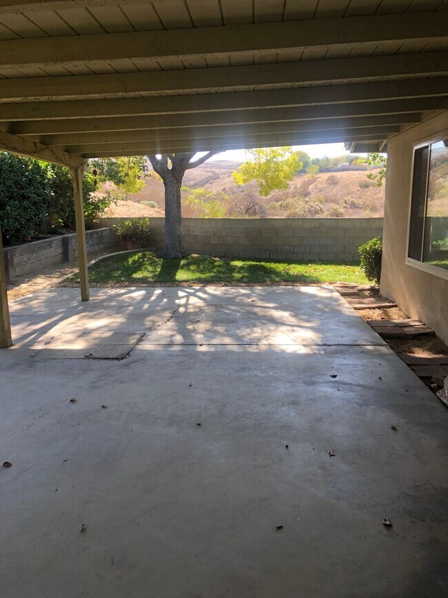 Foto del edificio - Beautiful upgraded 3b/2b home for rent in ...