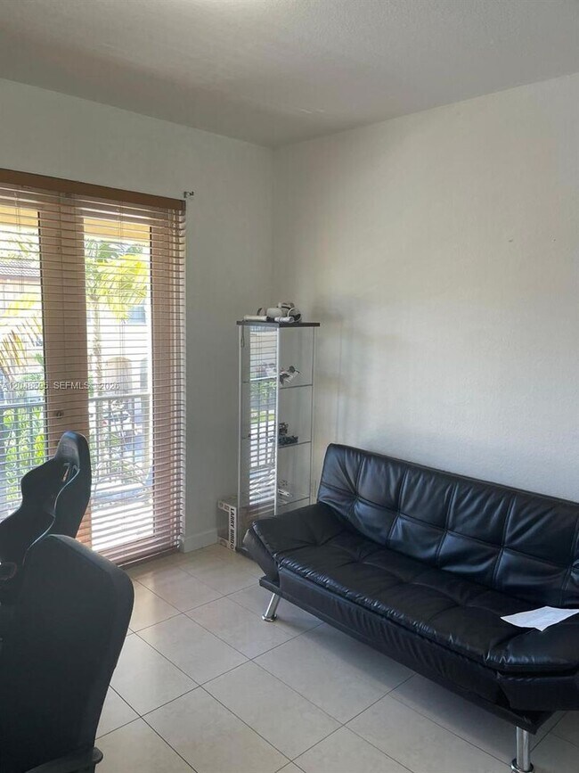 Foto del edificio - 12981 SW 135th St