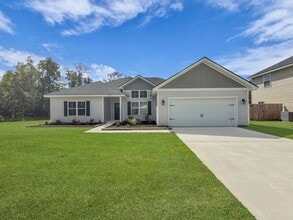Building Photo - 1039 Meloney Dr