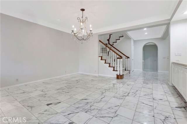 Foto del edificio - 38 Hillsdale Dr