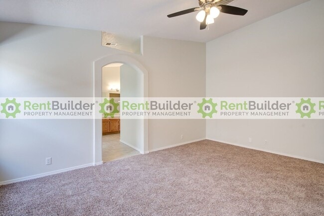 Foto del edificio - FALL SPECIAL: RENT THIS BEAUTIFUL HOME NOW!