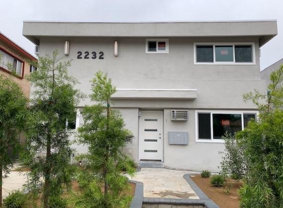Primary Photo - 2232 Carmona Ave