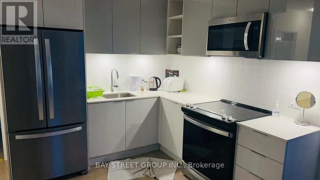 Photo du bâtiment - 25 Holly St