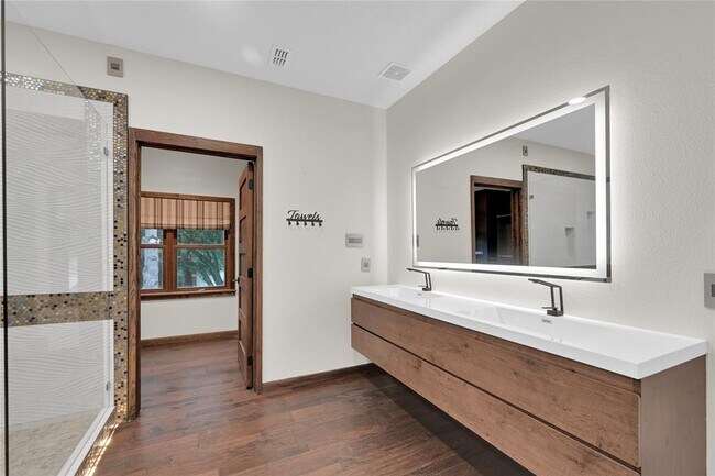 Building Photo - 16514 Barker Ranch Ct