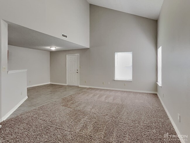 Foto del edificio - 1167 Cutler Ln