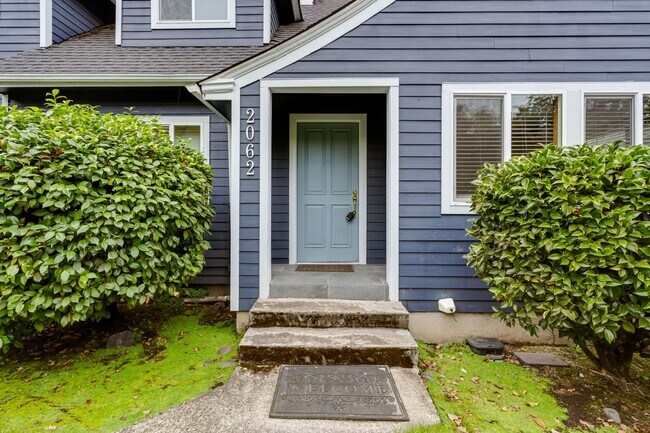 Building Photo - (COL) Charming Campus House~  Washer and D...