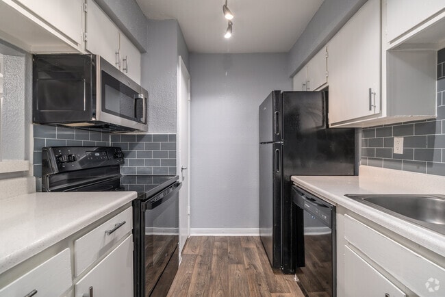 Interior Photo - Waterside Apartments