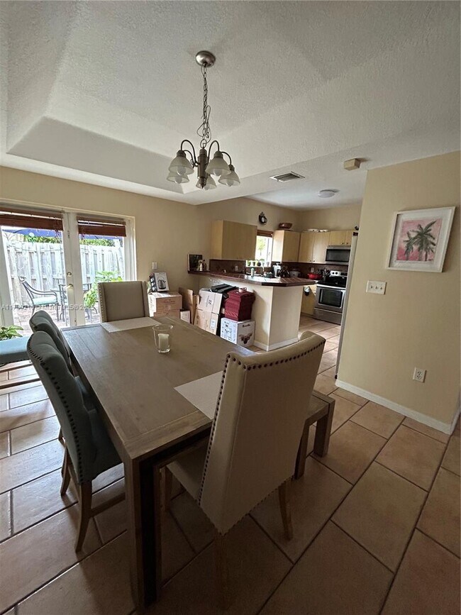 Foto del edificio - 8311 SW 124th Ave.