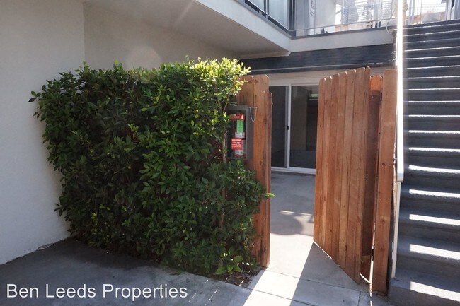 Foto del edificio - 2622 28th St