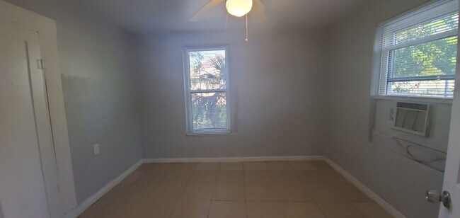 Foto del edificio - 1903 7th Ave S