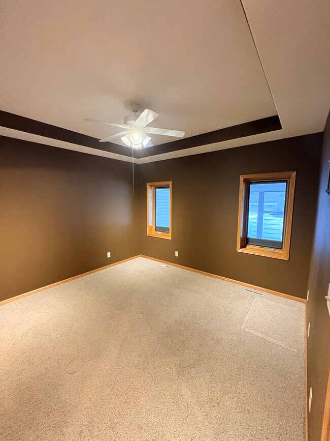 Foto del edificio - 924 Elmridge Dr