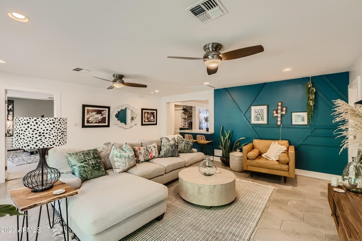 3927 N 43rd St, Phoenix, AZ 85018 House Rental in Phoenix, AZ