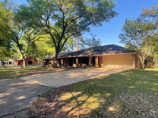 Building Photo - 124 Greystone Ln