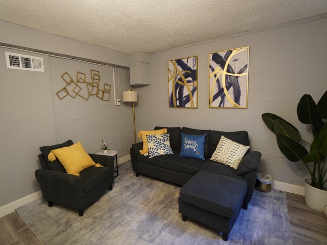 Foto del edificio - 2364 Lilla Cir SW