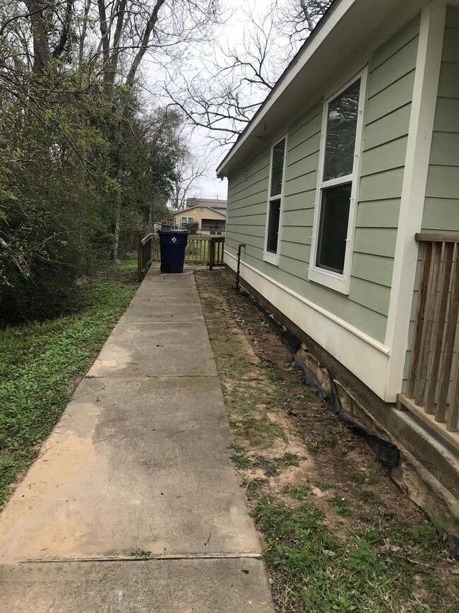 Photo - 6002 Anderson St House