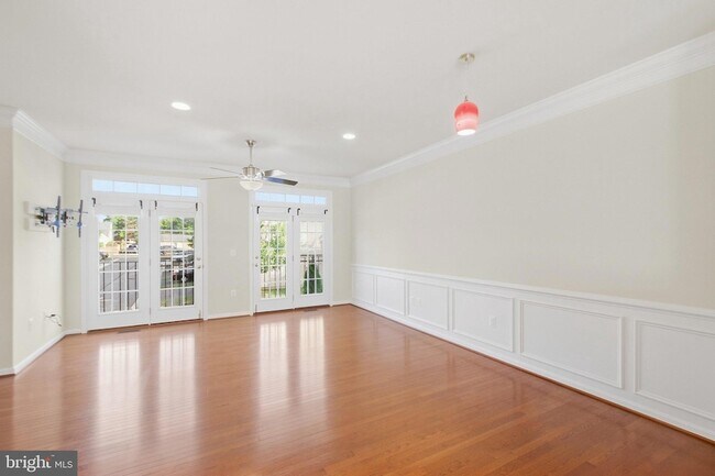 Foto del edificio - 1443 Occoquan Heights Ct