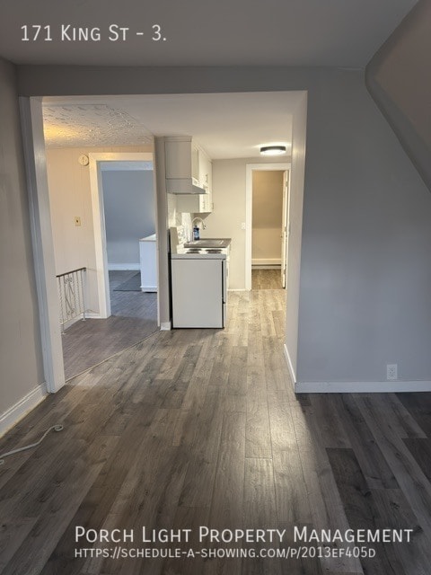 Building Photo - 2 Bedroom in FANTASTIC walkable St. Catharines Location