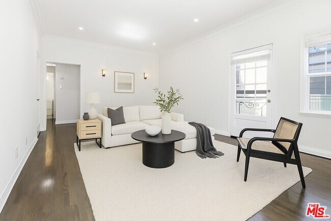 Foto del edificio - 111 N Harper Ave