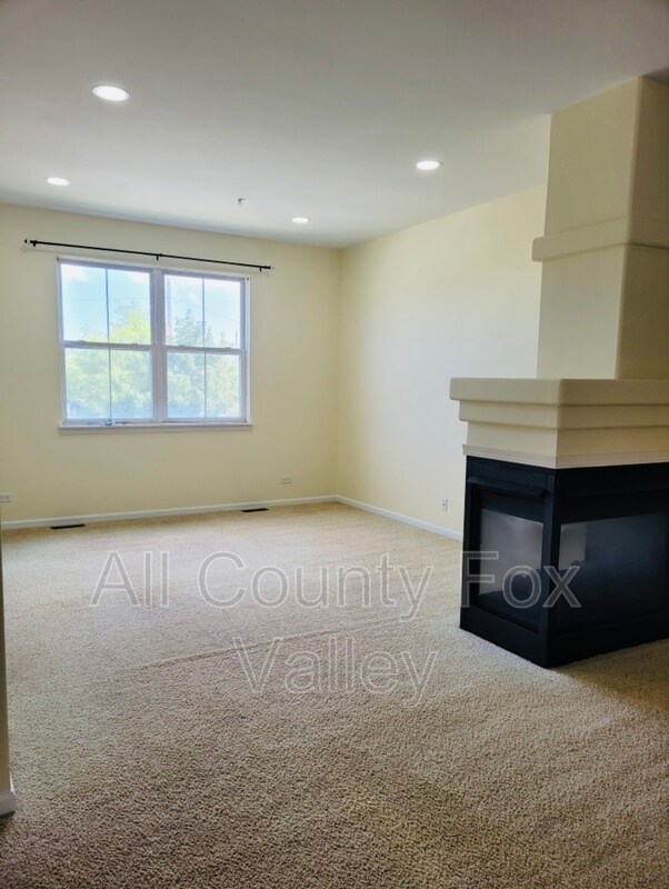 Building Photo - 8302 Avalon Dr