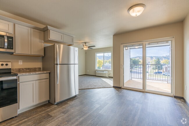 1BR, 1BA - 920SF - Countryside Apartments