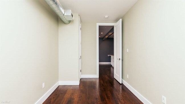 Foto del edificio - 68-29 62nd St