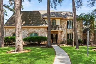 Building Photo - 18318 Mahogany Forest Dr