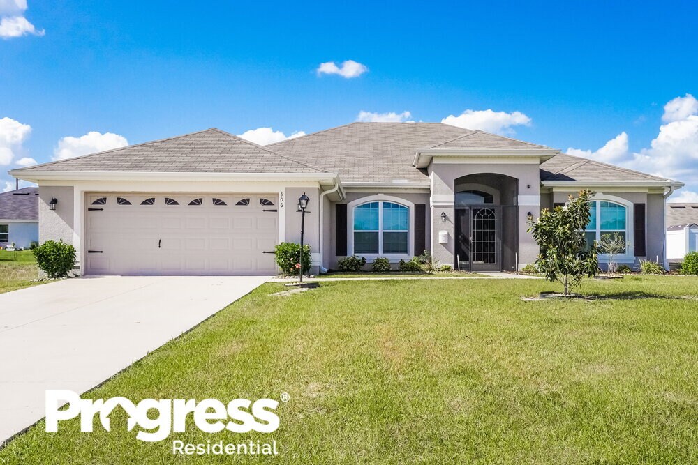 506 W Leah Ct, Fruitland Park, FL 34731 House Rental in Fruitland Park, FL