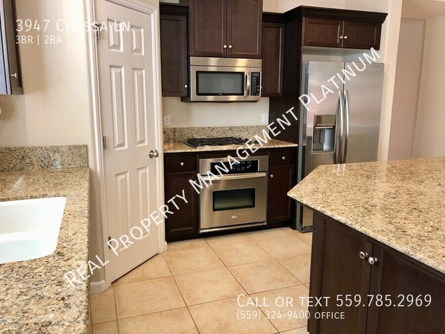 Foto del edificio - $2,395 Shepherd & DeWolf, Harlan Ranch 3 B...