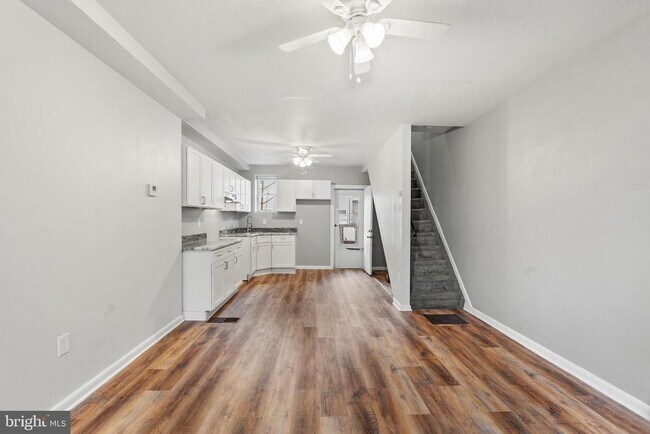 Foto del edificio - 3083 Witte St