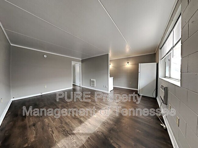 Foto del edificio - 2525 Merry Oaks Dr