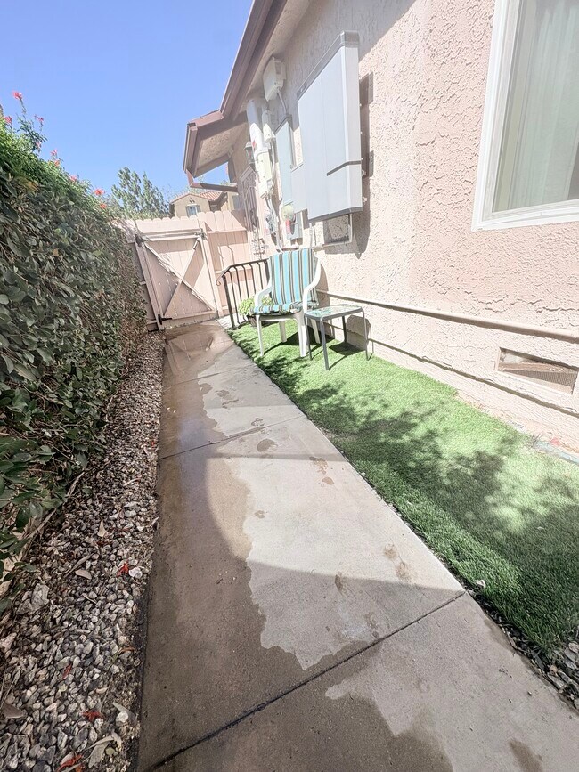 Foto del edificio - 2836 Big Sky Pl