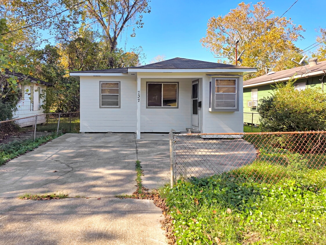 Foto principal - 737 N 35th St