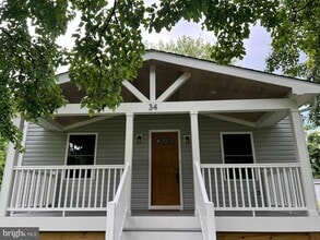 Building Photo - 34 Hornets Nest Ln