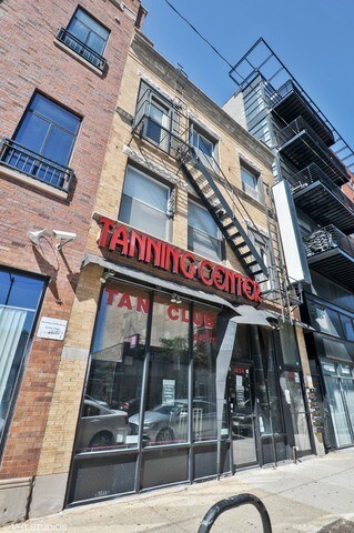 Foto principal - 1634 N Milwaukee Ave