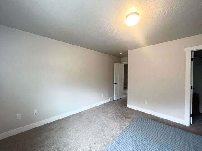 Foto del edificio - 11391 Mapleside Ln