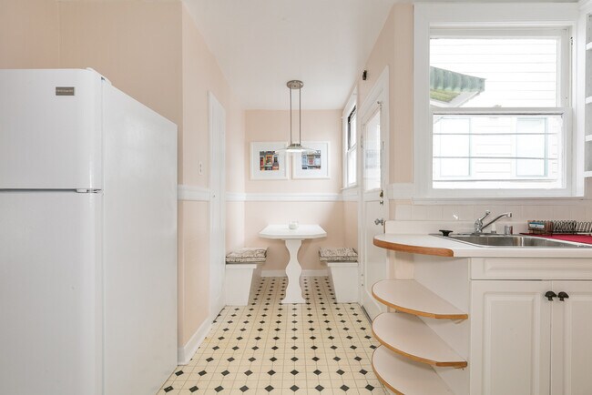 Foto del edificio - 3434 California St