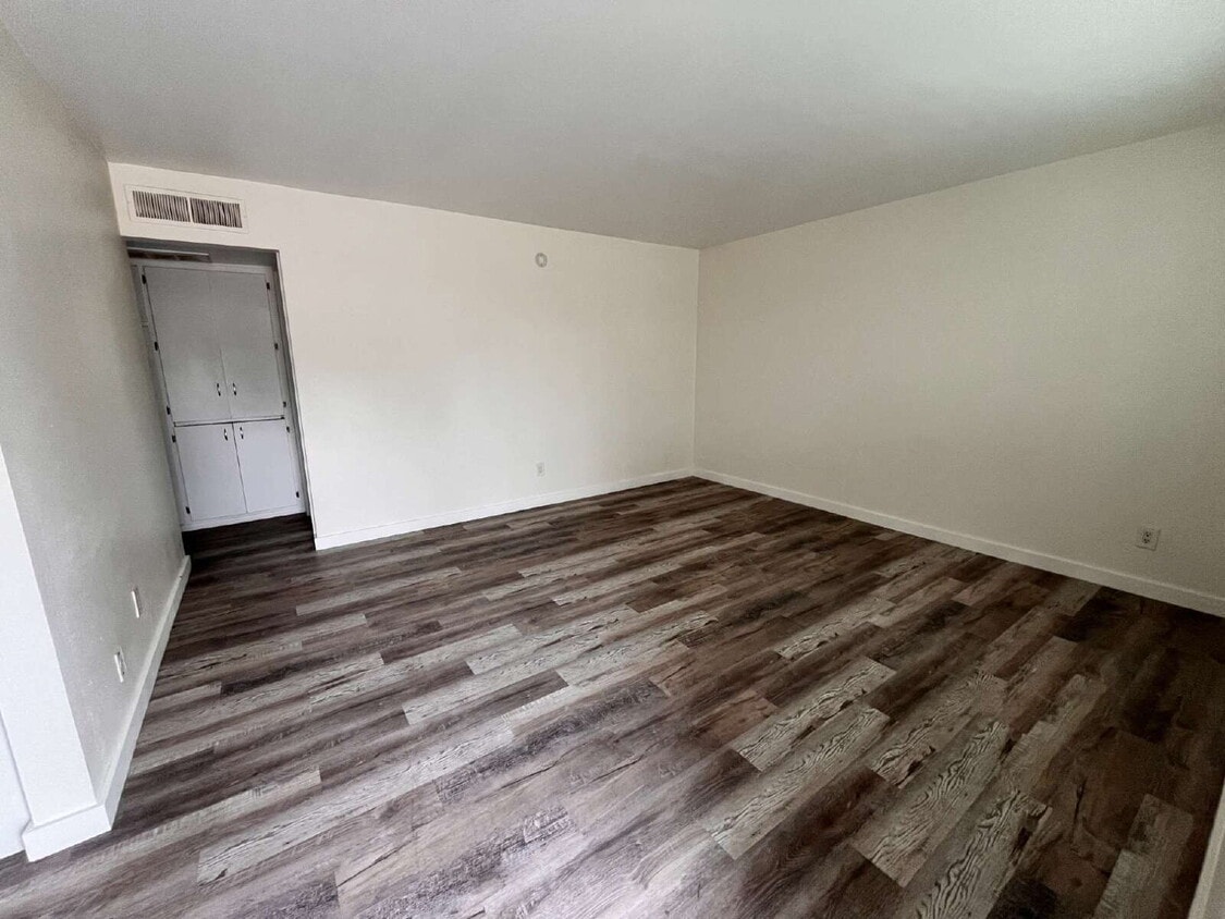 Coming Soon! One bedroom, one bathroom in ... - Coming Soon! One bedroom, one bathroom in ...