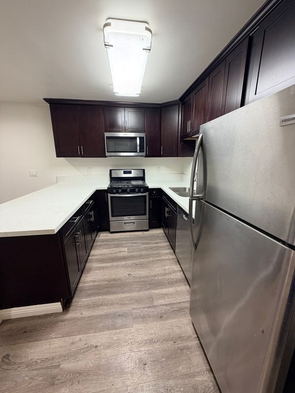 Foto principal - 1305 Garfield Ave