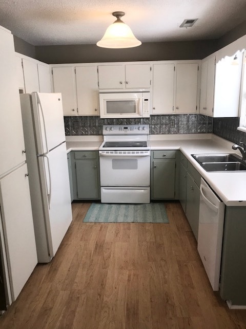 Building Photo - 1706 14th Terrace S