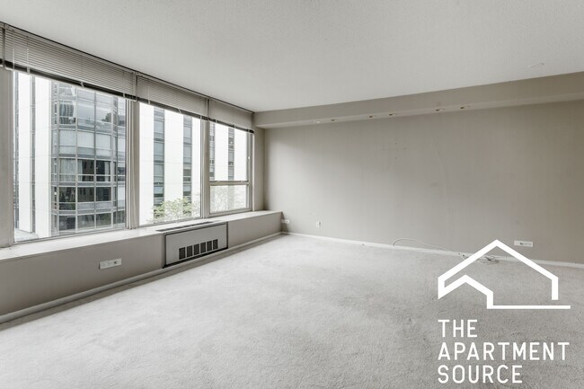 Foto del edificio - 1313 N Ritchie Ct
