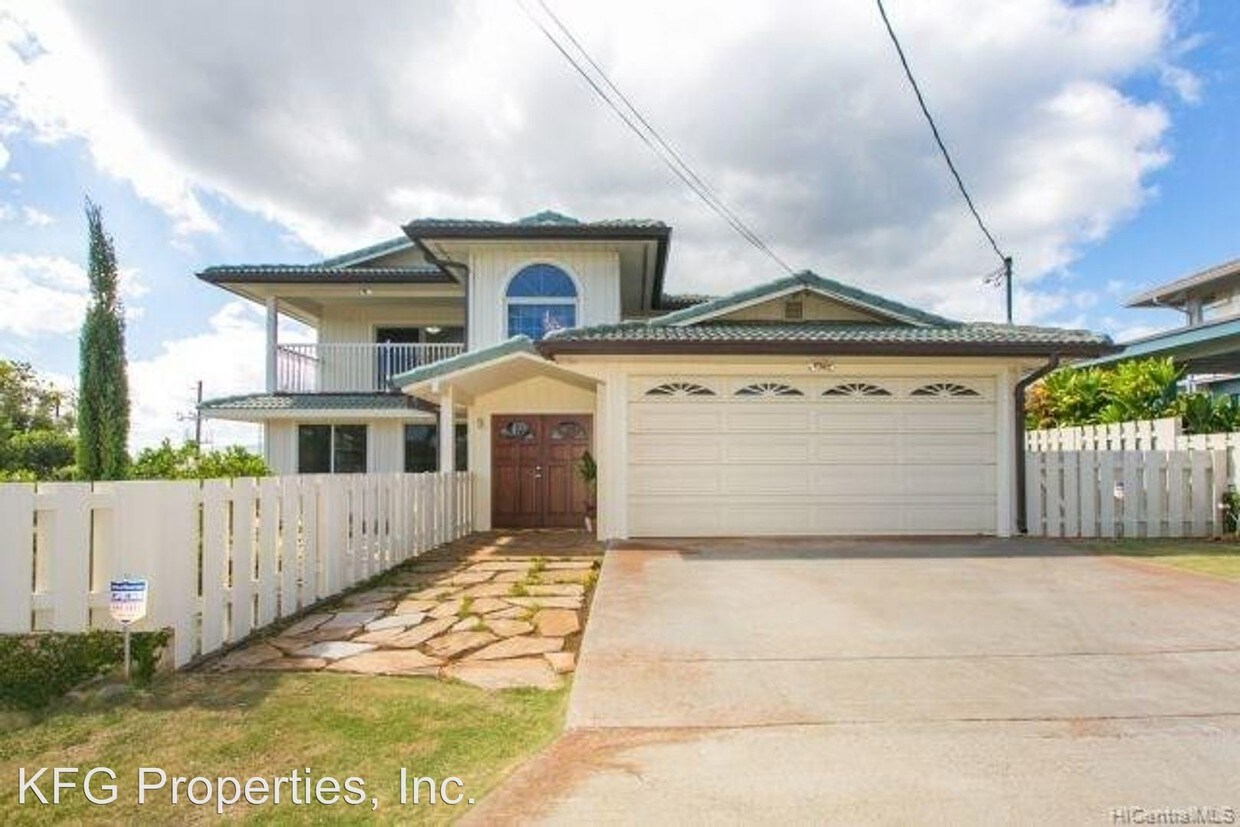 Primary Photo - 4 br, 3 bath House - 98-124 Keanae Street
