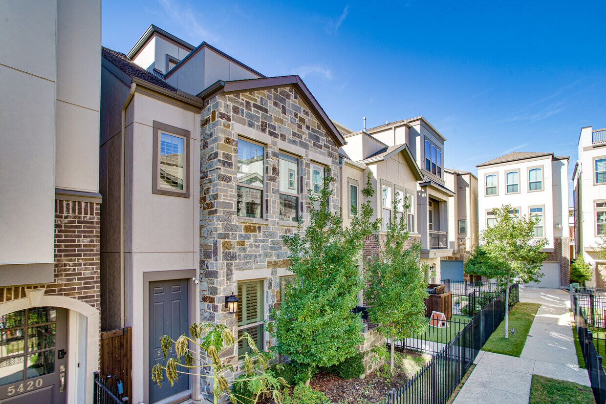 5436 Ashby Grove St, Dallas, TX 75209 House Rental in Dallas, TX