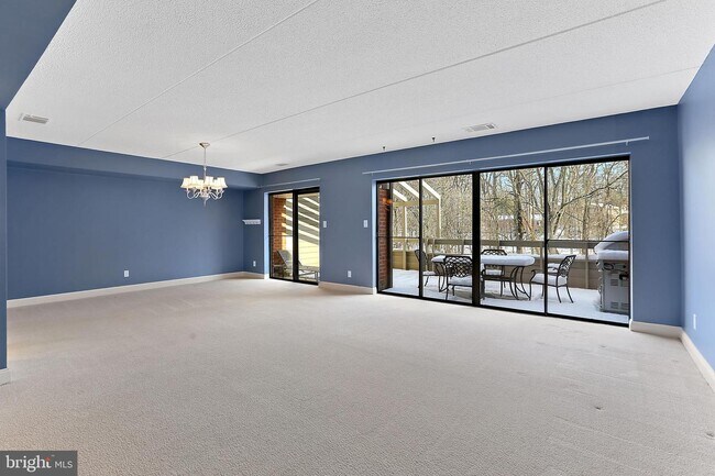 Foto del edificio - 239 Deer Fox Ln