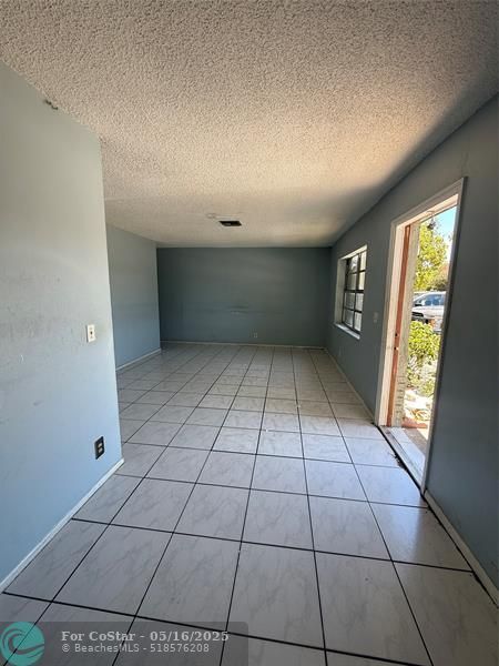 Building Photo - 7851 SW 10th Ct