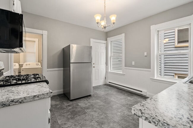 Photo - Apply now: https://screen.boompay.app/a/4P... House