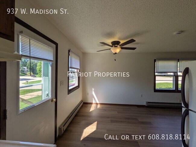 Foto del edificio - 937 W Madison St