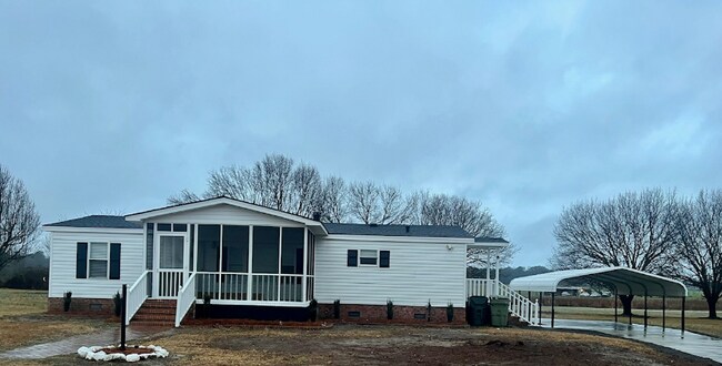 Foto del edificio - 1183 Bullhead Rd