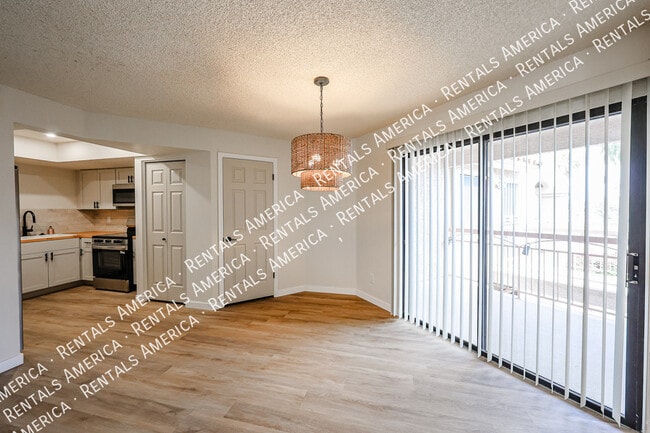 Foto del edificio - 9151 W Greenway Rd