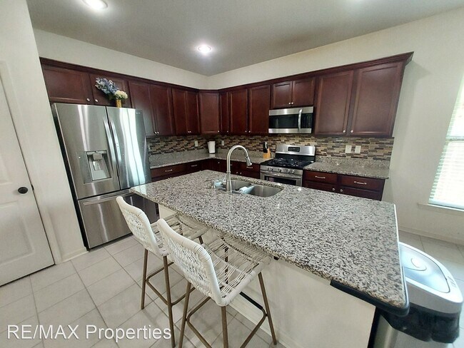 Building Photo - 3 br, 2 bath House - 18328 Crows Nest Dr.