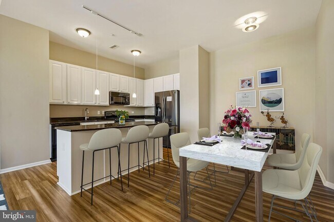 Foto del edificio - 2720 S Arlington Mill Dr